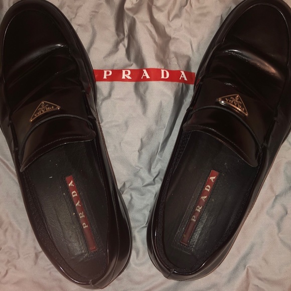 Men’s Prada dress shoes - Picture 4 of 8